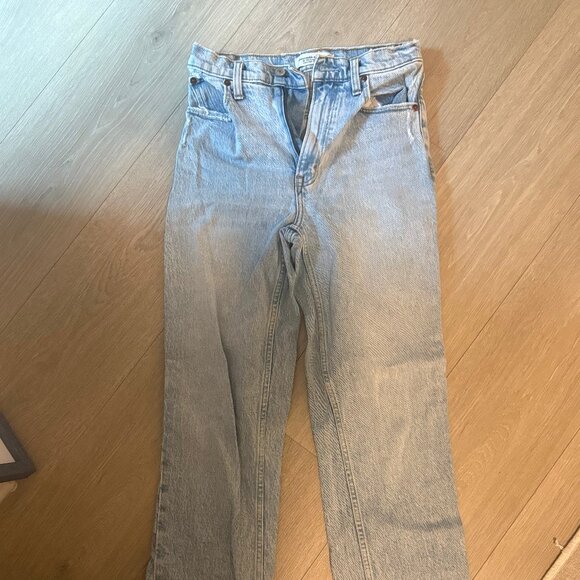 Abercombie & Fitch Vintage Fit Straight Leg Jeans - Picture 1 of 2